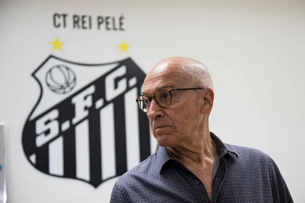 Peres pede paciência com Jesualdo durante adaptação ao Santos
