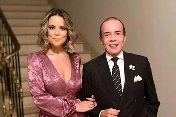 Chiquinho Scarpa e namorada Fernanda Rizzi
