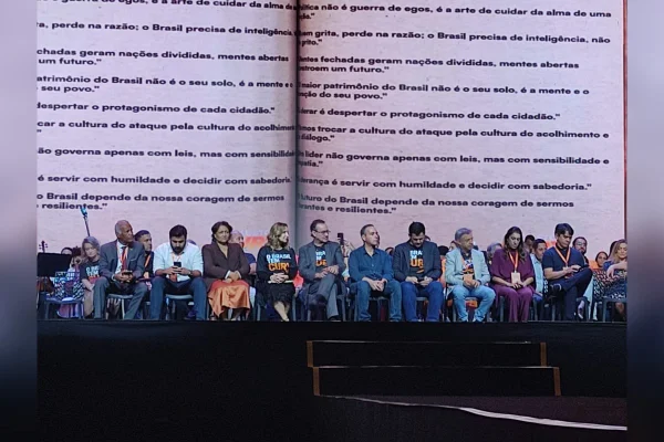 Lançamento de Augusto Cury como pré-candidato ao Planalto