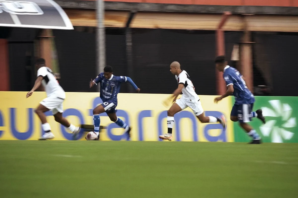 Filme Copinha ganha prêmio principal do CineFoot Filme Copinha ganha prêmio principal do CineFoot