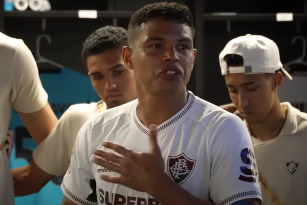 Foto colorida de Thiago Silva, do Fluminense - Metrópoles