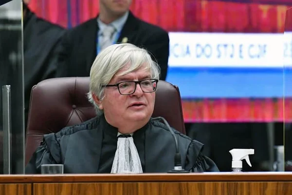 imagem colorida do ministro Herman Benjamin, STJ - Metrópoles