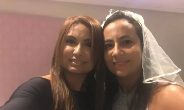 Promotora que investiga Flávio Bolsonaro foi madrinha de sua advogada