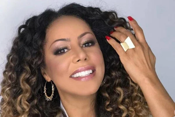 Valéria Valenssa, ex-Globeleza, é demitida da Record: “Fiquei surpresa”