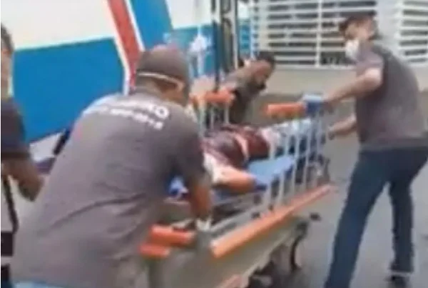 Rio: assalto a ônibus deixa 2 feridos; homem está em estado gravíssimo