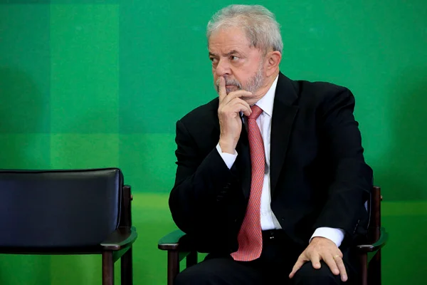 STF deve adiar julgamento de habeas corpus do ex-presidente Lula