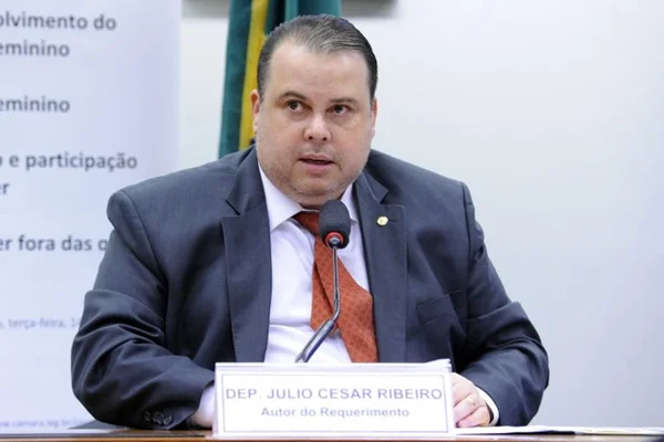 Deputado Julio Cesar