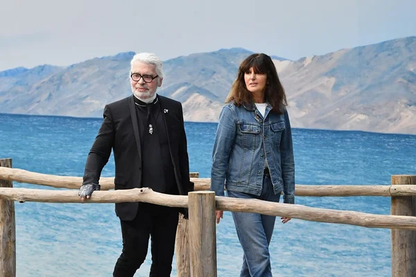 Virginie Viard, a designer que seguirá o legado de Lagerfeld na Chanel