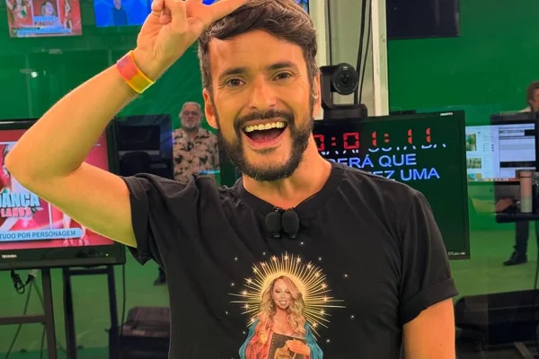 Fefito relembra polêmica com Alexandre Frota: “Me comeu por 3 anos” - destaque galeria Fefito relembra polêmica com Alexandre Frota: “Me comeu por 3 anos” - destaque galeria