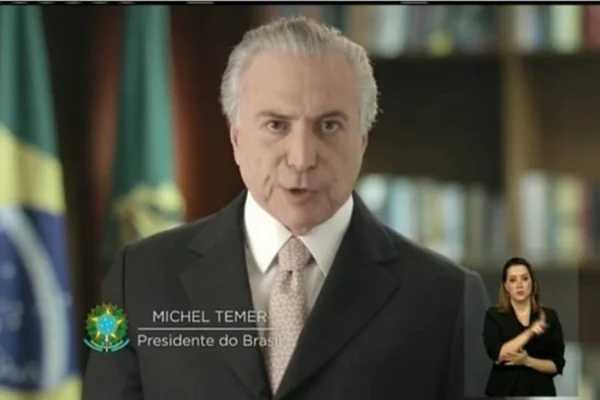Em pronunciamento de 5 minutos, Temer diz que “é hora de unir o país”