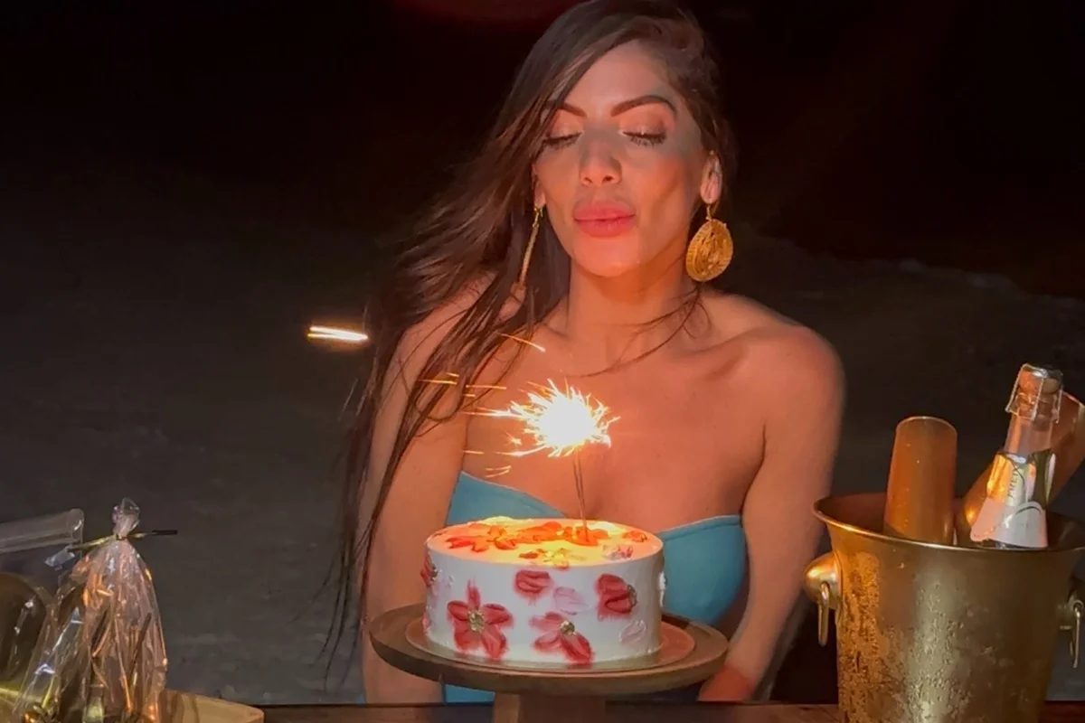 Anamara comemora mais um ano de vida Anamara comemora mais um ano de vida