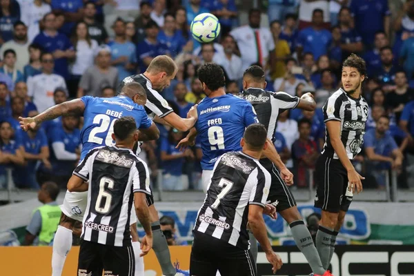 Cruzeiro empata com o Botafogo e segue ameaçado de rebaixamento