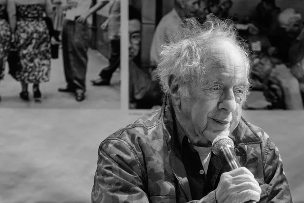 Fotógrafo documental, Robert Frank morre aos 94 anos
