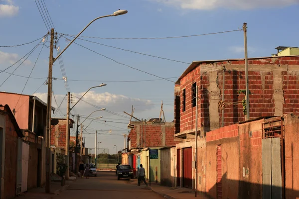 Tribunal do júri absolve policiais civis acusados de execução na Estrutural há 11 anos