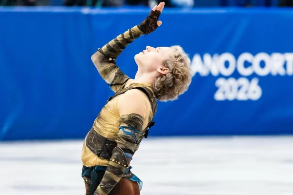 Olimpíadas de Inverno 2026: os melhores looks da patinação artística