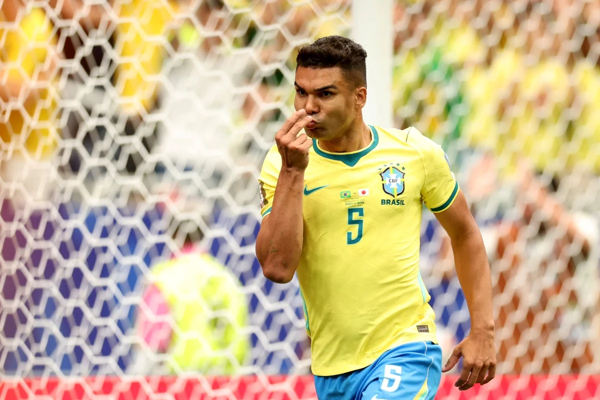 Casemiro, volante da Seleção Brasileira e possível futuro do Inter Miami, viraliza com celebração “six seven” e “faro de gol” após marcar contra o Japão