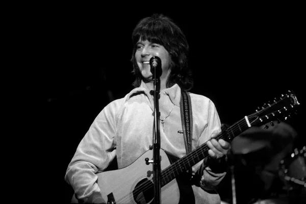 Foto colorida do músico Randy Meisner - Metrópoles
