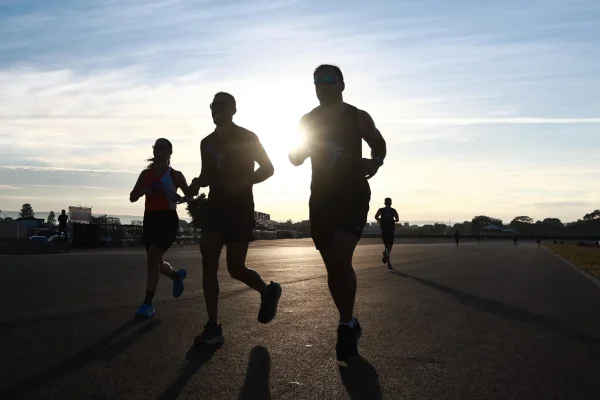 5 benefícios da corrida que vão além da perda de peso