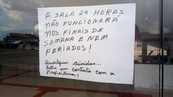 Estudantes procuram salas de estudo 24h da UnB e as encontram fechadas