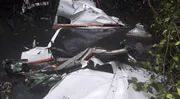 Avião ficou destruído Avião ficou destruído