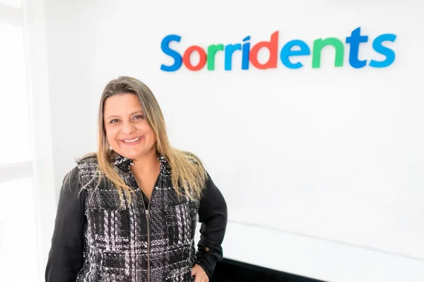 Carla Sarni, dona da Sorridents