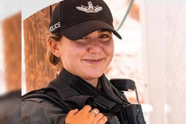 Imagem colorida mostra Elisheva Rose Ida Lubin é a policial morta após ser esfaqueada em Jerusalém - Metrópoles