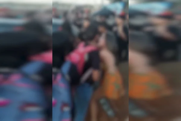 Estudantes brigam nos arredores da Escola Classe 411 de Samambaia