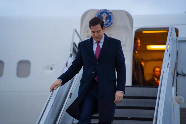 Marco Rubio critica expulsão de Balogun na Copa: “Foram prejudicados” - destaque galeria Marco Rubio critica expulsão de Balogun na Copa: “Foram prejudicados” - destaque galeria