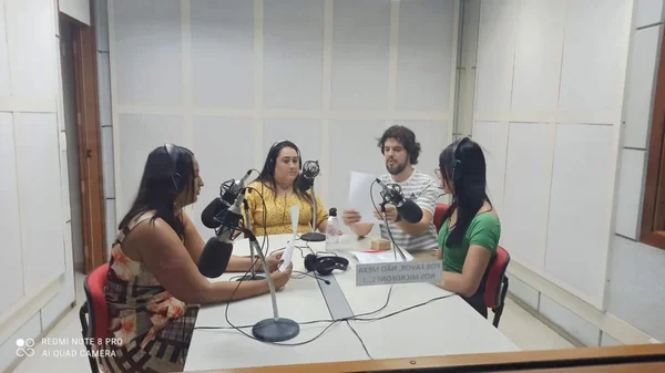 Professores do DF são finalistas do Prêmio Educador Transformador 2023