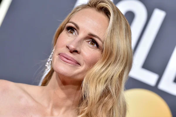 Julia Roberts