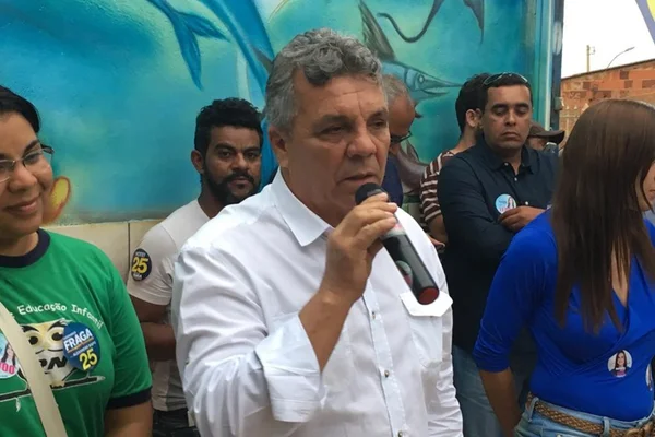Fraga pretende diminuir subsídios para empresas de ônibus do DF