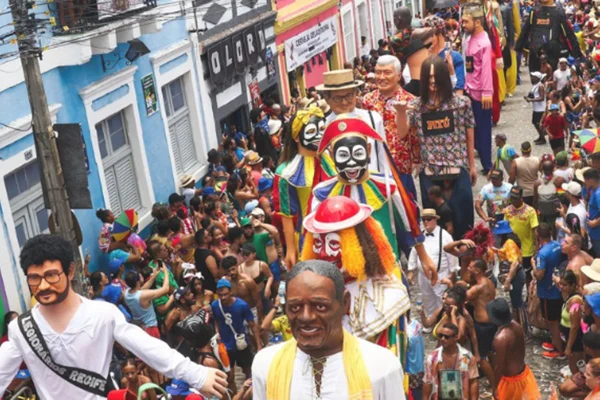 Desfile bonecos de Olinda