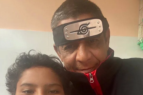 Zeca Pagodinho se veste de Naruto e internet vai à loucura