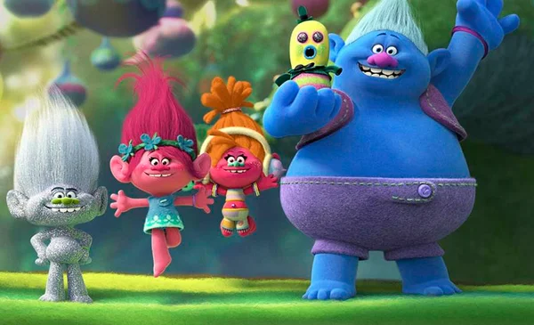 Crítica: “Trolls” investe na fofura, mas só acerta nos covers musicais
