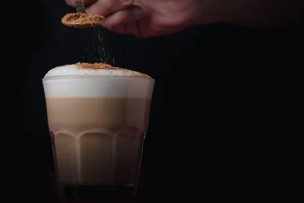 Substituir a refeição por um shake ajuda a emagrecer?