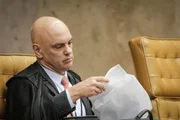 Moraes acusa Mendonça de crime de responsabilidade e improbidade administrativa na condução das operações Sem Desconto e Compliance Zero Moraes acusa Mendonça de crime de responsabilidade e improbidade administrativa na condução das operações Sem Desconto e Compliance Zero