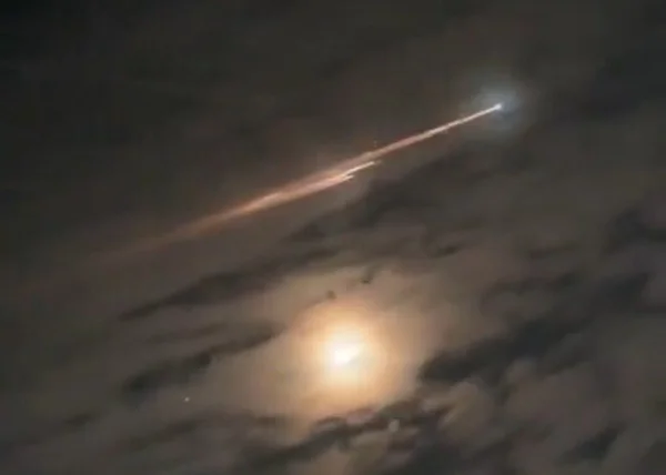 imagem colorida luzes céu da bahia