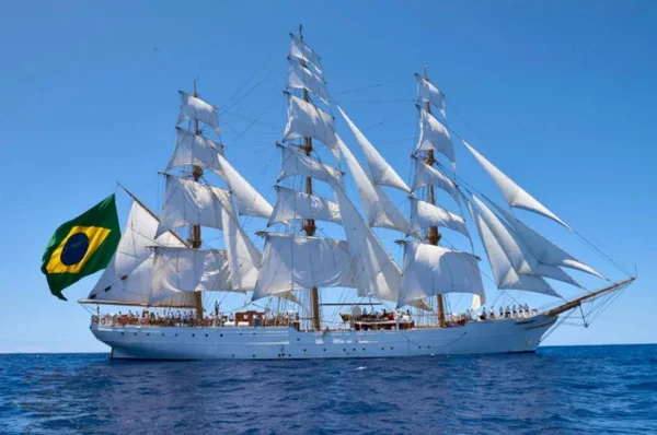 Navio Cisne Branco Lisboa