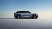 Com teto de caída e rodas de 20 polegadas, o Sealion 7 reforça a proposta esportiva sem abrir mão da configuração de SUV Com teto de caída e rodas de 20 polegadas, o Sealion 7 reforça a proposta esportiva sem abrir mão da configuração de SUV