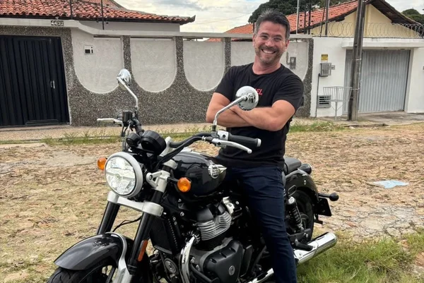 Apresentador César Fire sofre grave acidente e passa por cirurgia