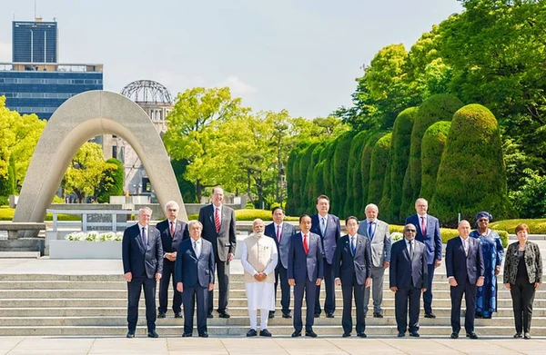G7
