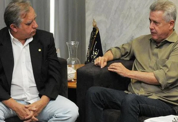 Tucanos “rebeldes” terão pouco tempo no GDF, prevê Izalci