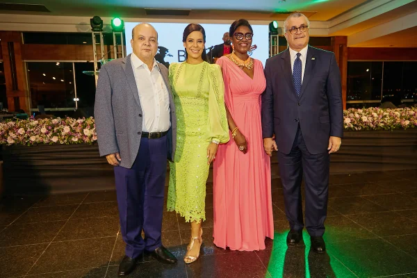 Ibaneis Rocha, Mayara Rocha, Julie-Pascale Moudoute e Jacques Michel Moudoute-Bell