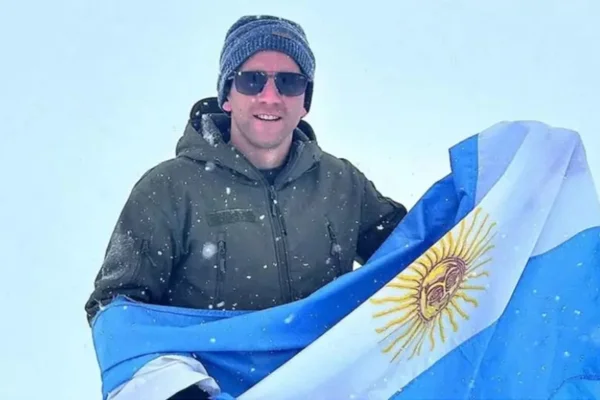 Imagem colorida, militar argentino - Metrópoles