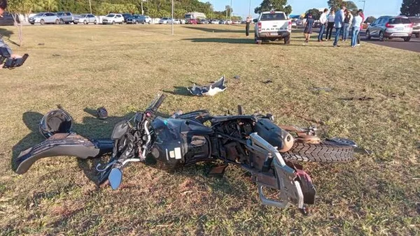 Casal tem membros amputados após acidente grave com moto em MS