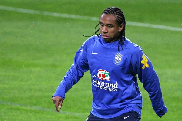 Foto colorida do meia Anderson, ex-Manchester United - Metrópoles