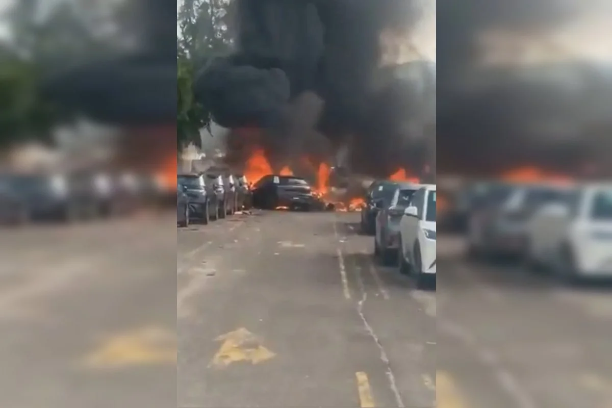 Bombeiros descartam sobreviventes em acidente com helicópteros no Rio Bombeiros descartam sobreviventes em acidente com helicópteros no Rio