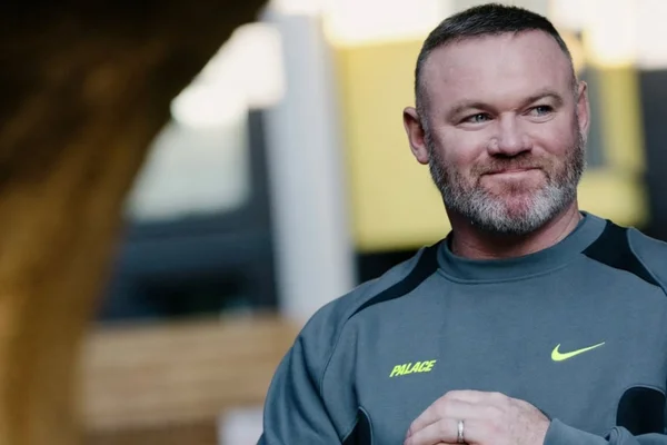 Nova vida de Rooney: lenda do United para de beber e pode entrar em reality - destaque galeria Nova vida de Rooney: lenda do United para de beber e pode entrar em reality - destaque galeria