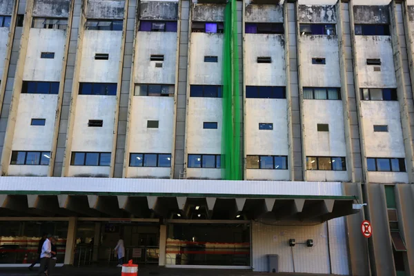 Greve dos vigilantes muda horário de visitas do Hospital de Base