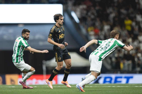 Atlético-MG e Juventude empatam em abertura da rodada do Brasileirão